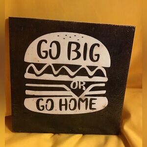 NWT Black and White Kitchen Trivet